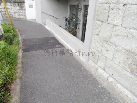 正面玄関