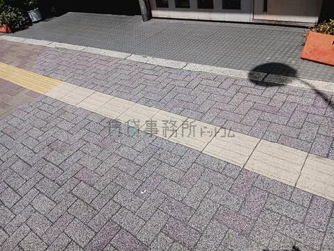正面玄関
