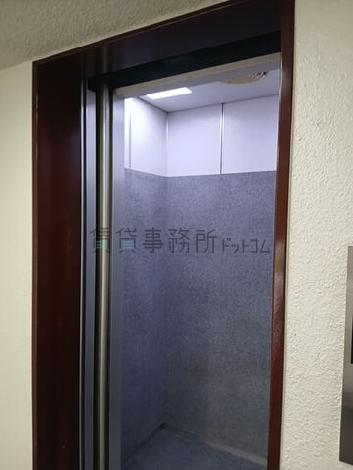 エレベーター