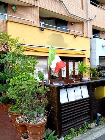 正面玄関