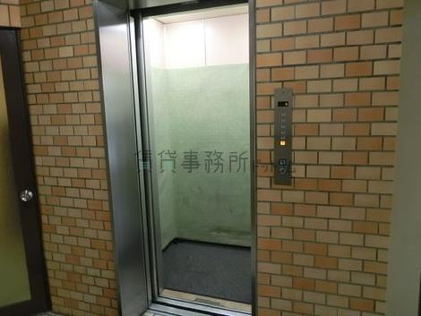 エレベーター