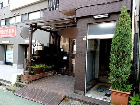 正面玄関