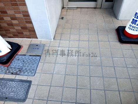 正面玄関
