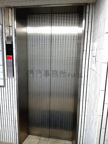 エレベーター