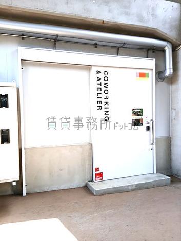 正面玄関