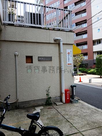 正面玄関