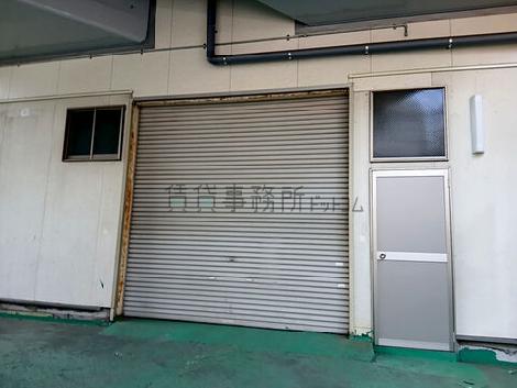 正面玄関