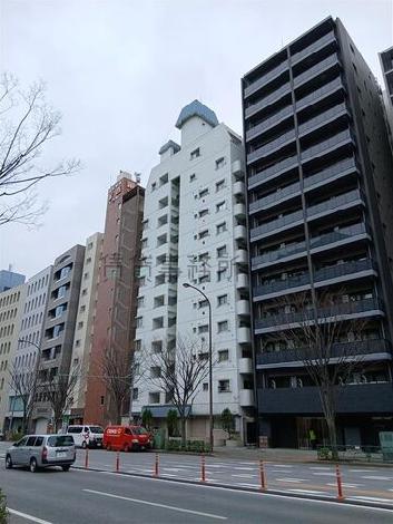 マンションヴィップ第2四谷の外観写真