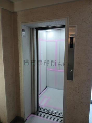 エレベーター