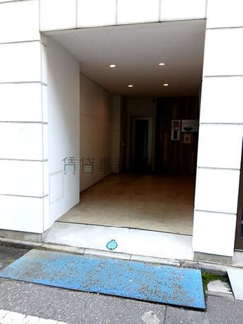 正面玄関