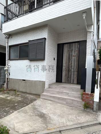 正面玄関
