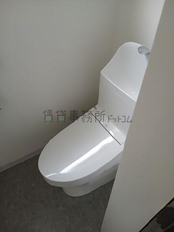 鵜の木2丁目戸建事務所　A棟のトイレ