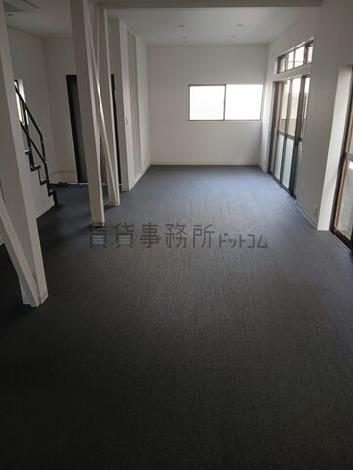 鵜の木2丁目戸建事務所　A棟の室内