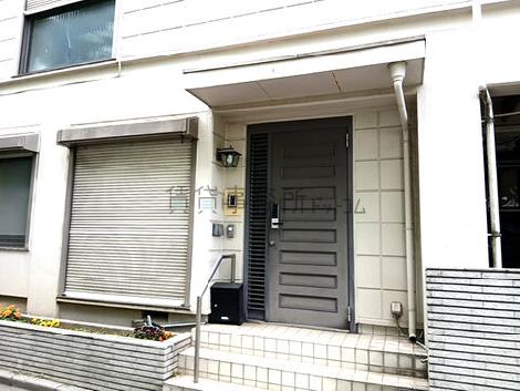 正面玄関
