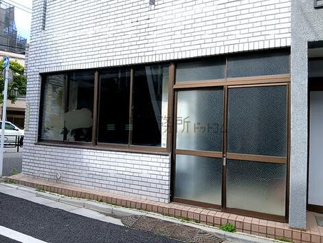 正面玄関