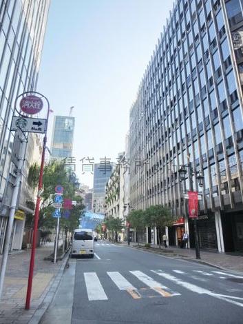 新座駅へ向かう通りです