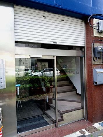 正面玄関