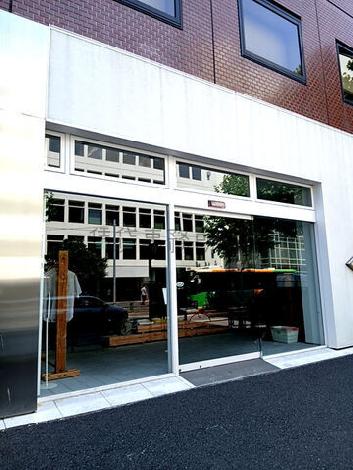 正面玄関