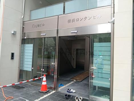 正面玄関