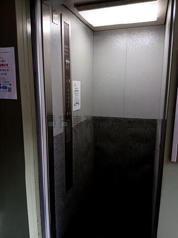 エレベーター