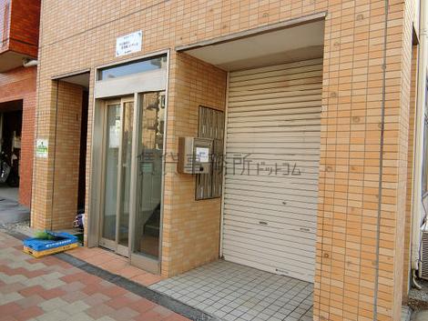 正面玄関