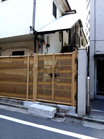 正面玄関