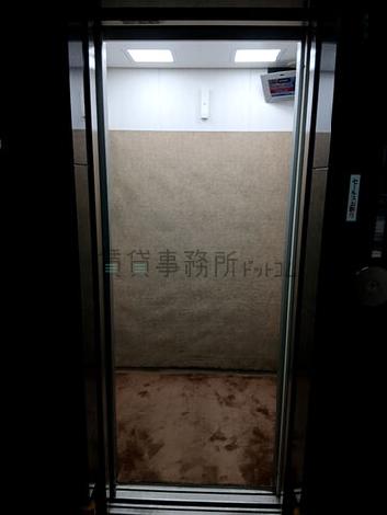 エレベーター