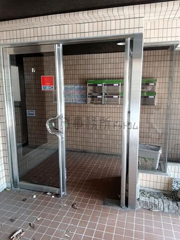 正面玄関