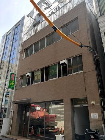 力丸ビルの外観写真