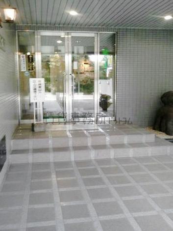 正面玄関