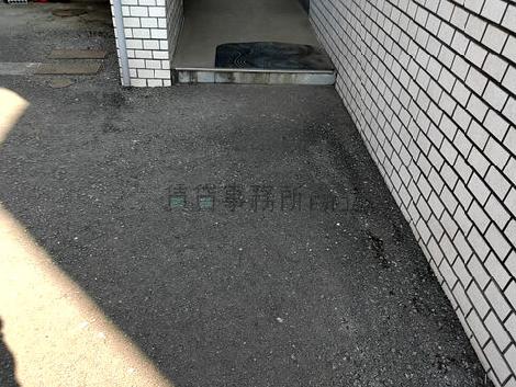 正面玄関