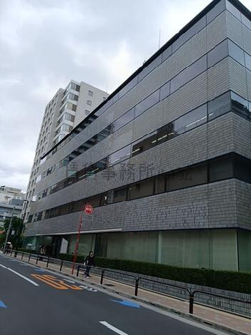 麹町ビルの外観写真