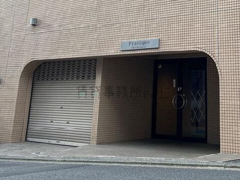 正面玄関