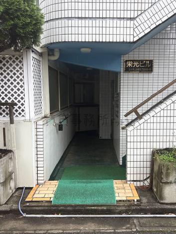 正面玄関