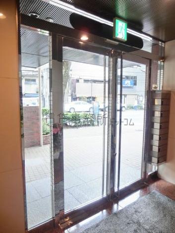 正面玄関