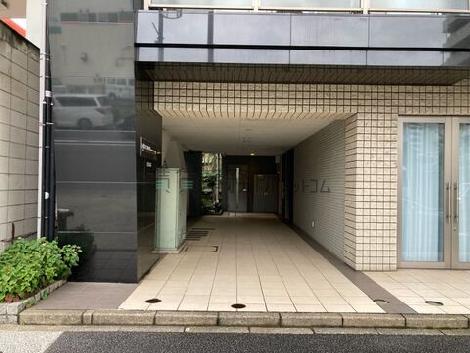 正面玄関