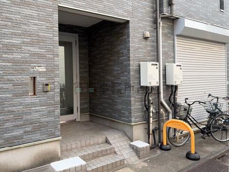 正面玄関