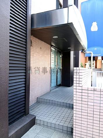 正面玄関