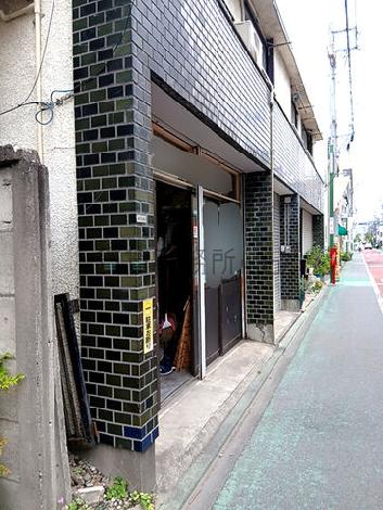 正面玄関