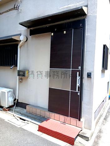 正面玄関