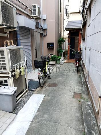正面玄関