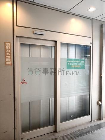 正面玄関