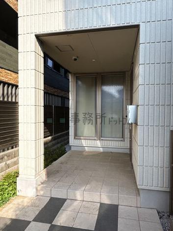 正面玄関