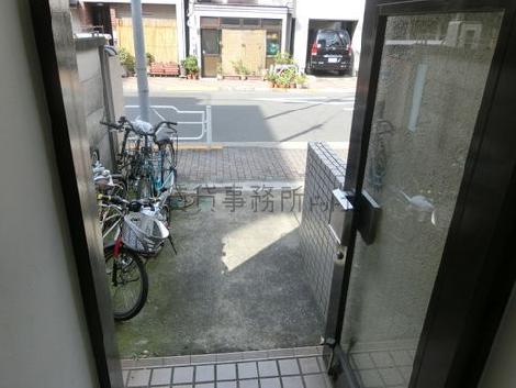正面玄関