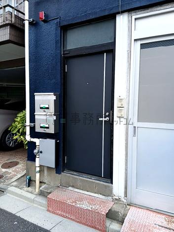 正面玄関