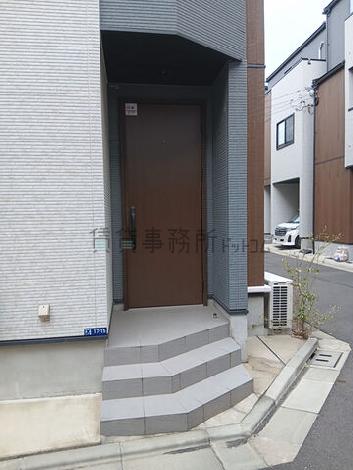 正面玄関