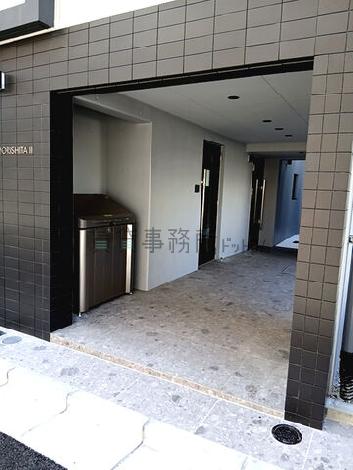 正面玄関