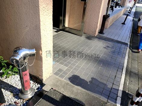正面玄関