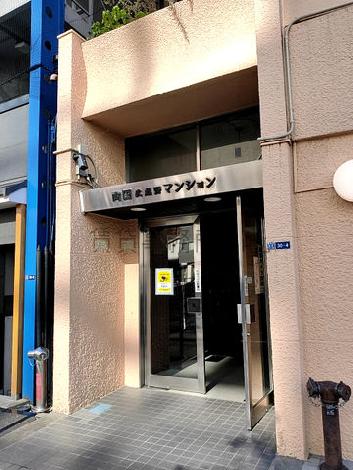 正面玄関