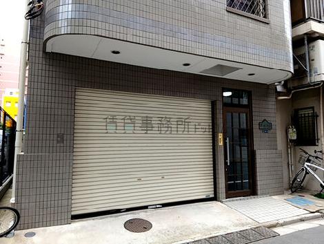 正面玄関